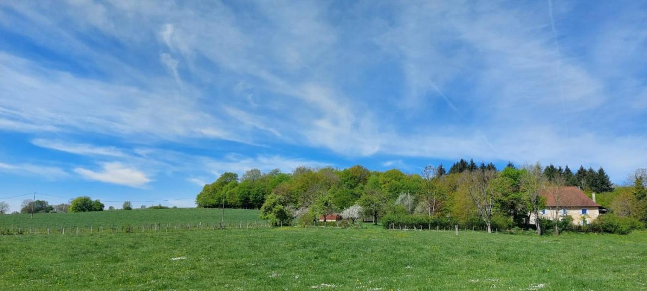 Gite Coeur De Nature Abergement-le-Grand Esterno foto